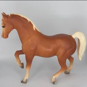 Vintage Breyer Arabian Matte Stallion  Model Horse, Palomino Model #4